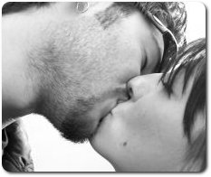 MONONUCLEOSE INFECCIOSA - Doença do Beijo